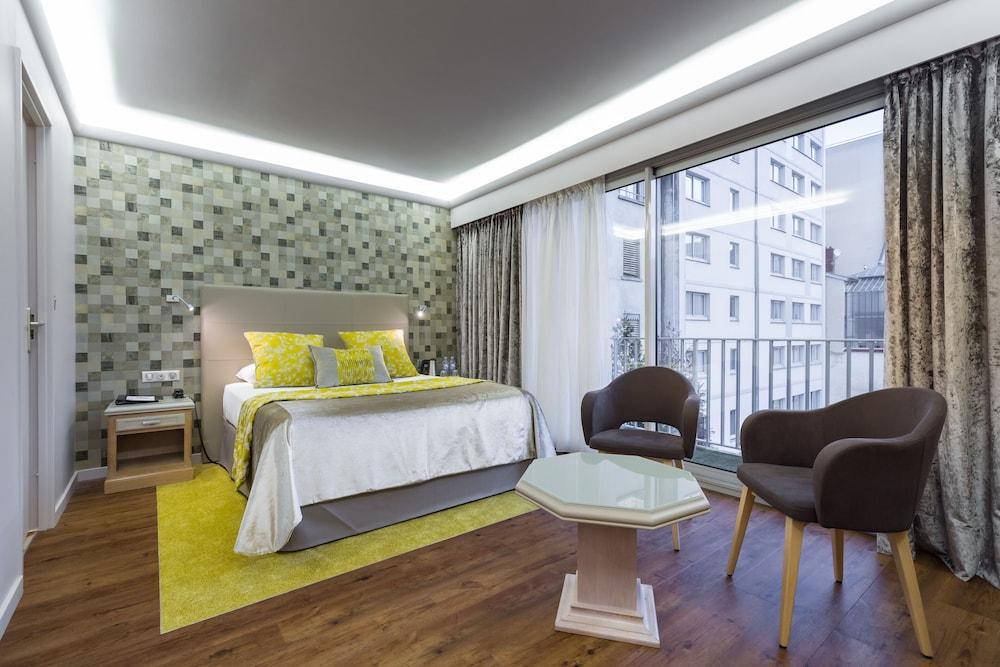 Hotel Charlemagne By Happyculture Lyon Bagian luar foto