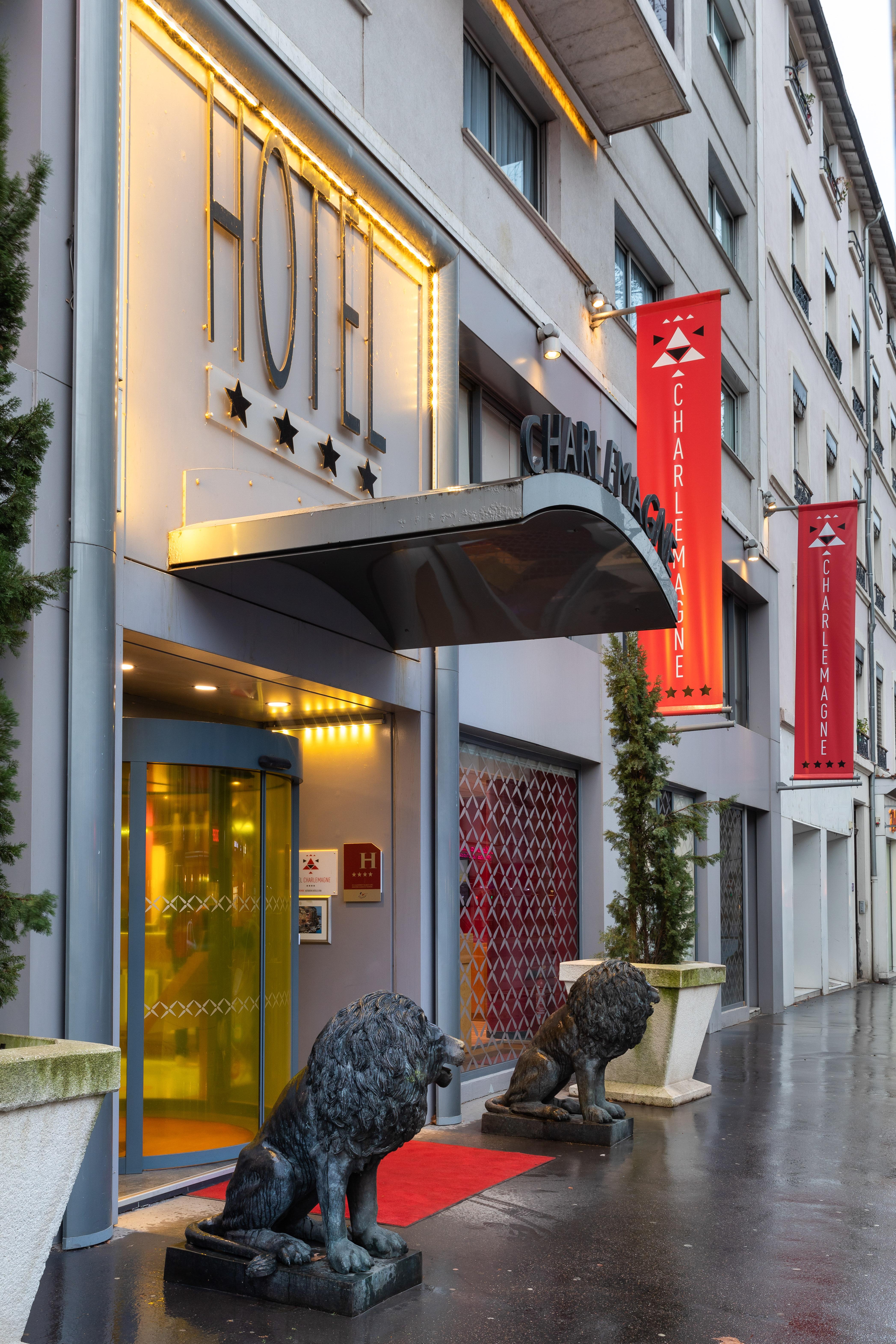 Hotel Charlemagne By Happyculture Lyon Bagian luar foto